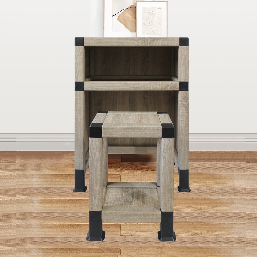 Paper Desk and Seating for Children