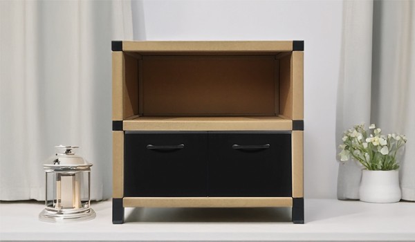 What scenarios are cardboard furniture suitable for?